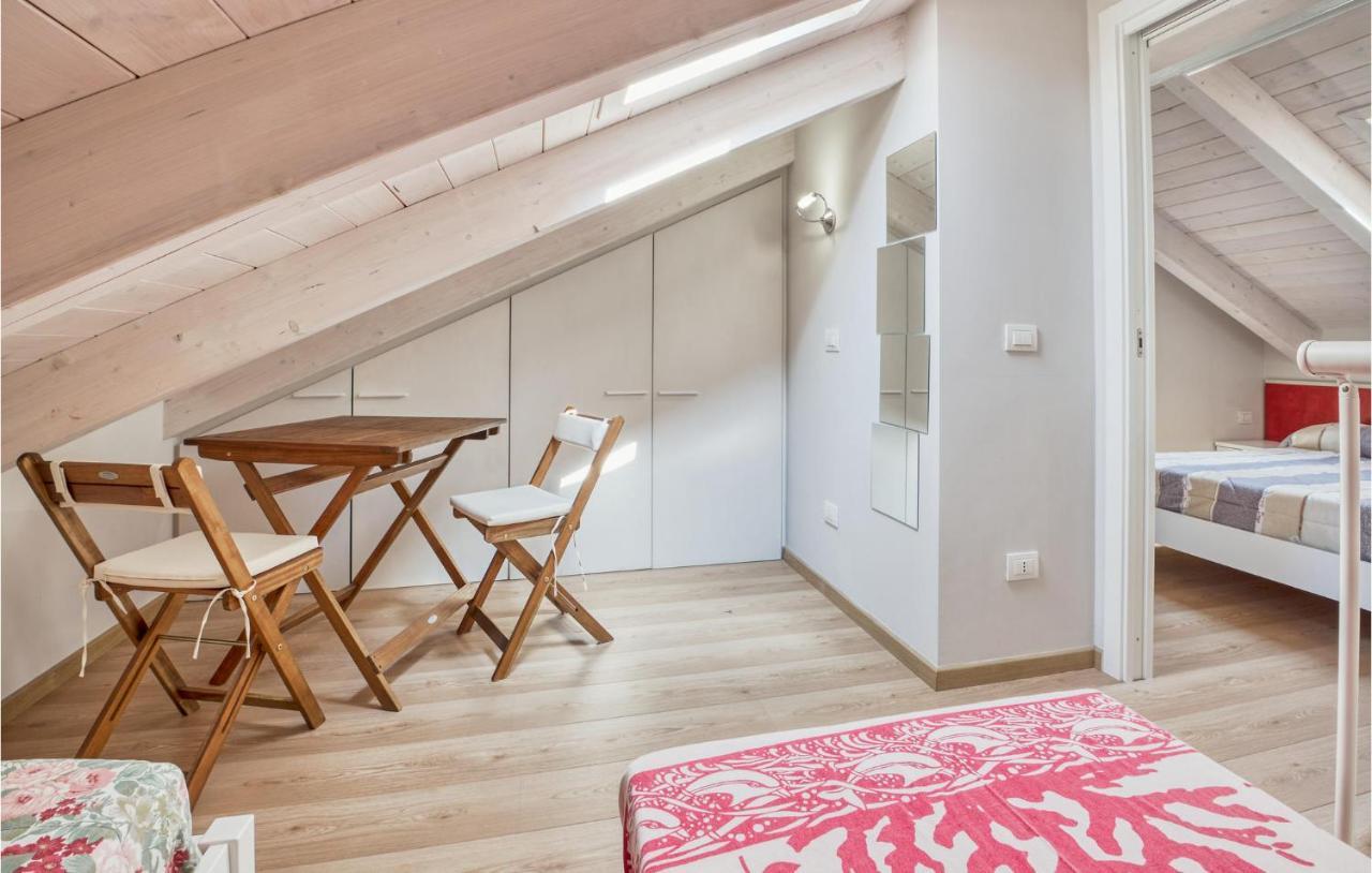 Gorgeous Home In Magliolo-Finale Ligure Екстериор снимка